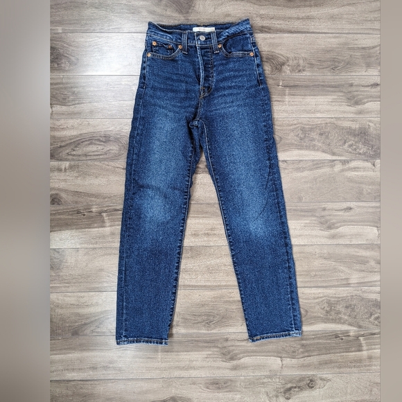 Levi's Denim - Levi’s Wedgie Ankle Jeans Straight Leg High Rise Button Fly Size 25